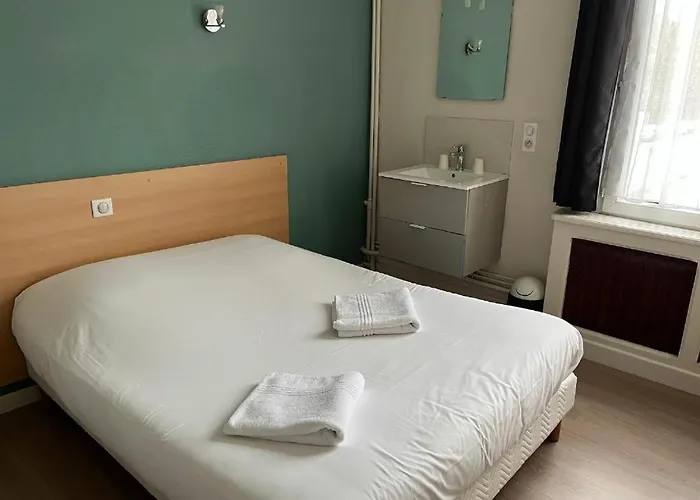 Hotel Aux Bons Amis Reims